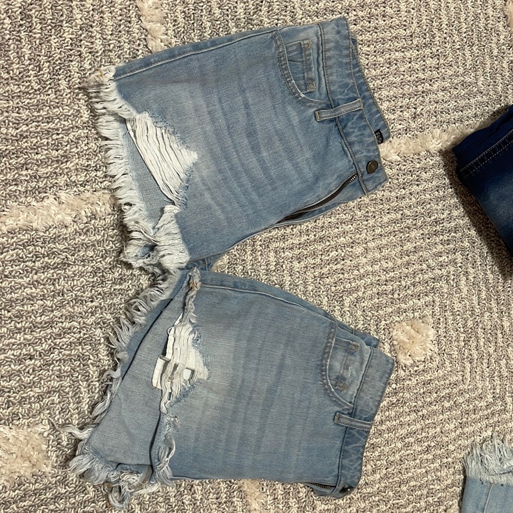 2 fashion Nova small high rise jean shorts